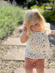 Isabella Top - White Flowers + Plants