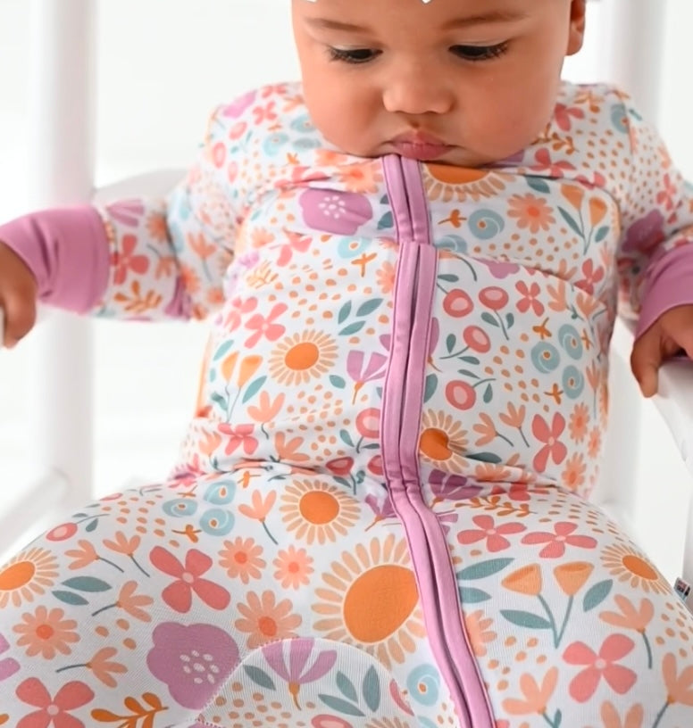 Bamboo Convertible Sleeper - Spring Floral Daisy