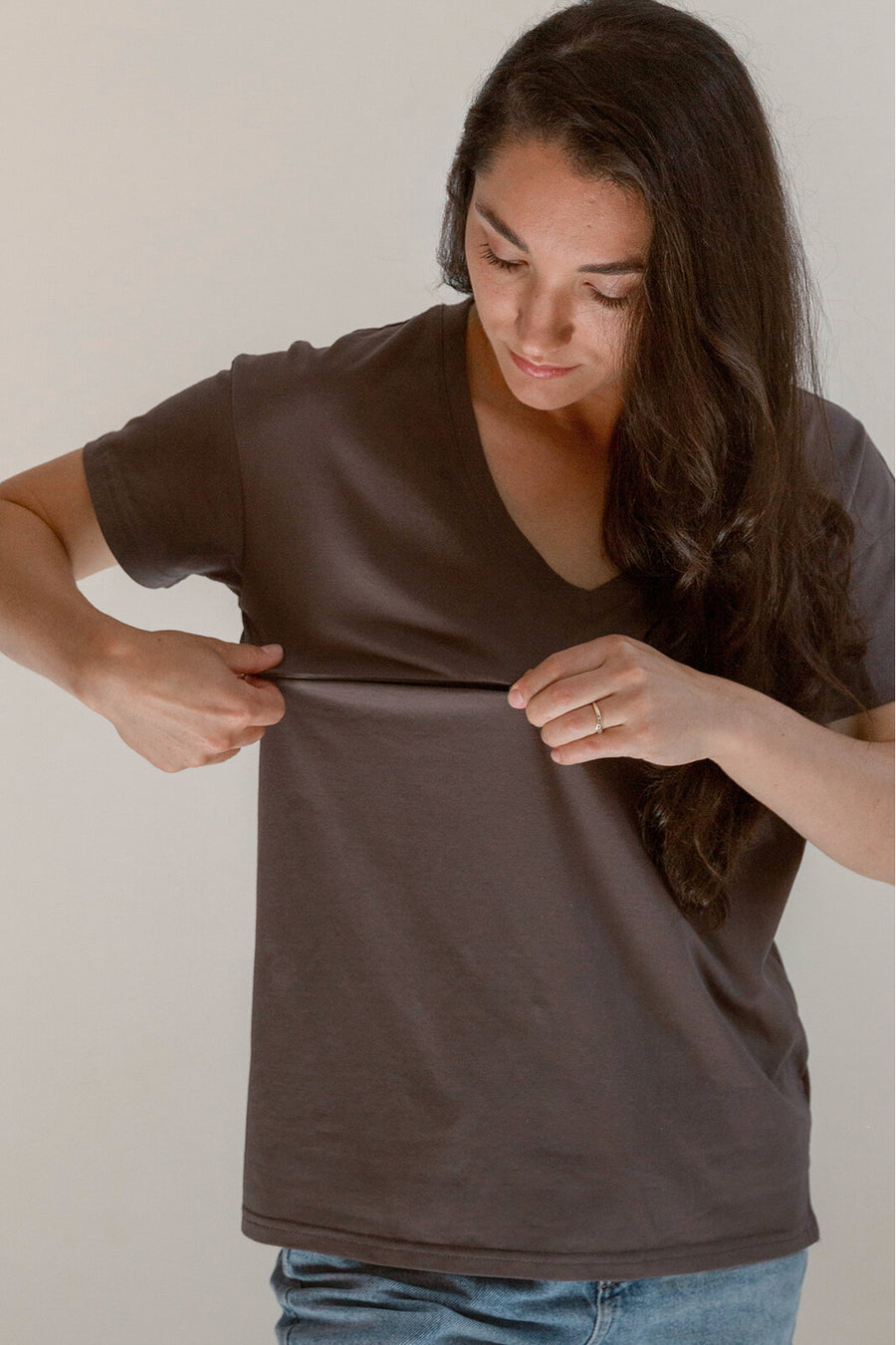 V Neck Full Zip Breastfeeding Tee - Gray
