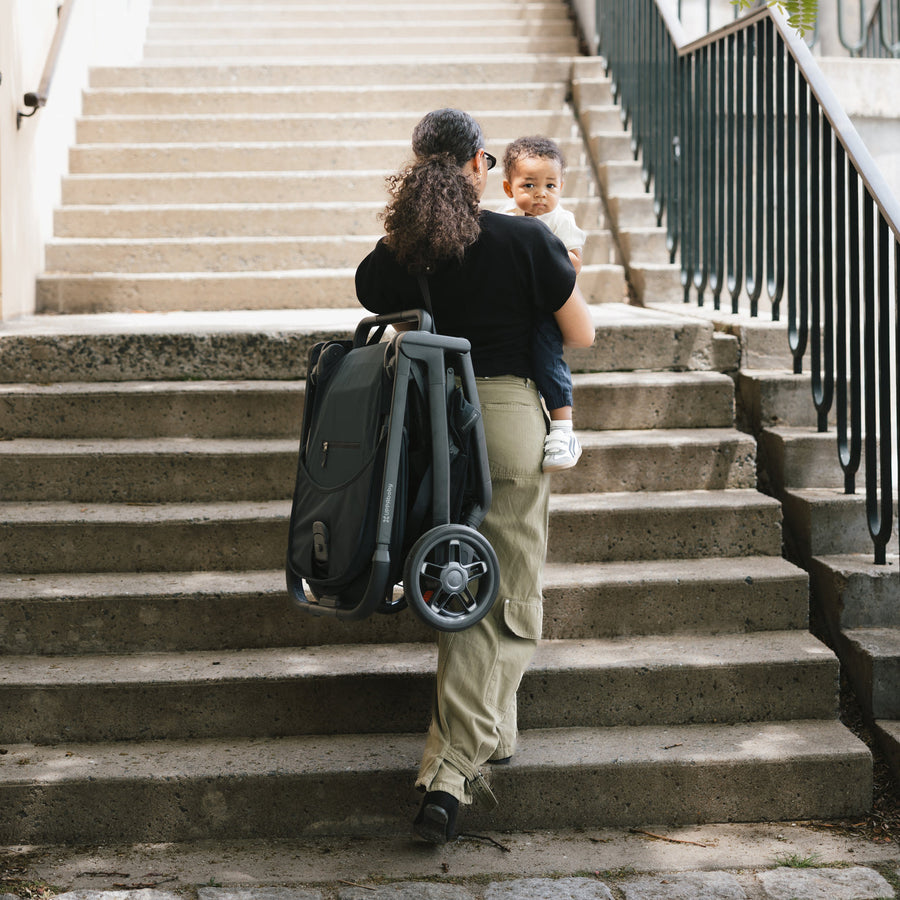 UPPAbaby Kona Stroller | PRE-ORDER | SHIPS LATE SEPTEMBER
