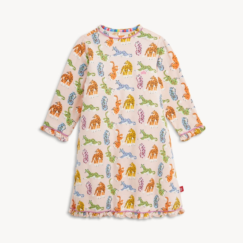 Right Fit Magnetic Nightgown - Leopard Queens