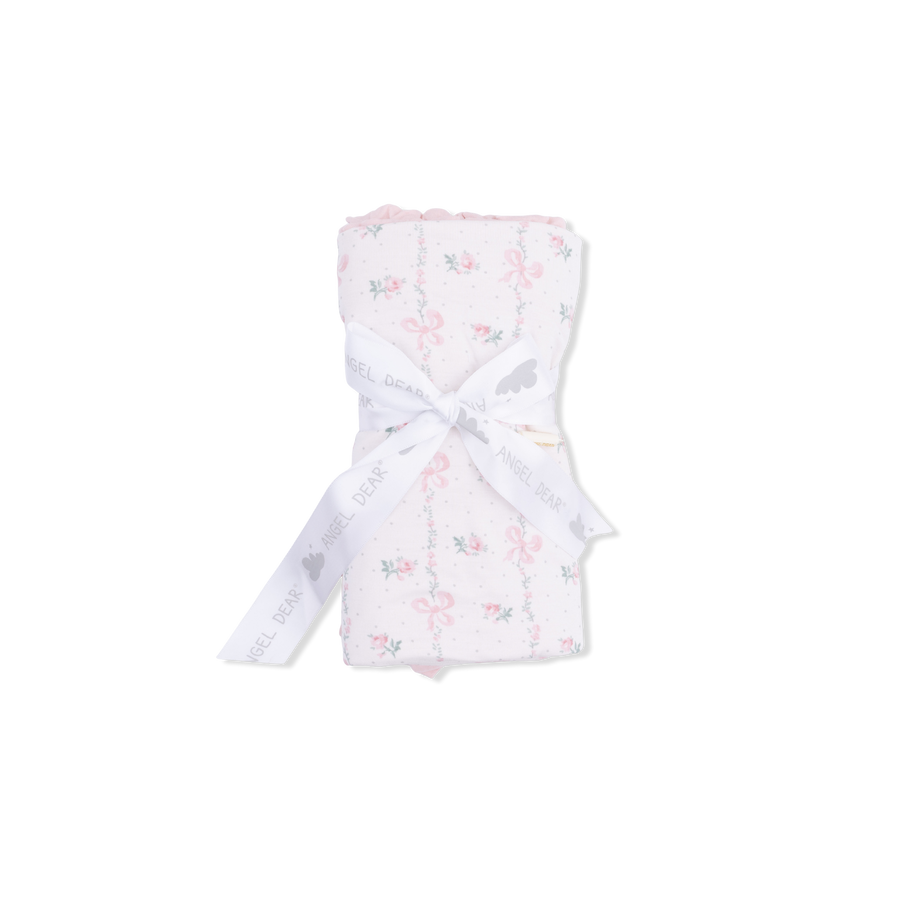 Ruffle Blanket - Dainty Buds and Bows