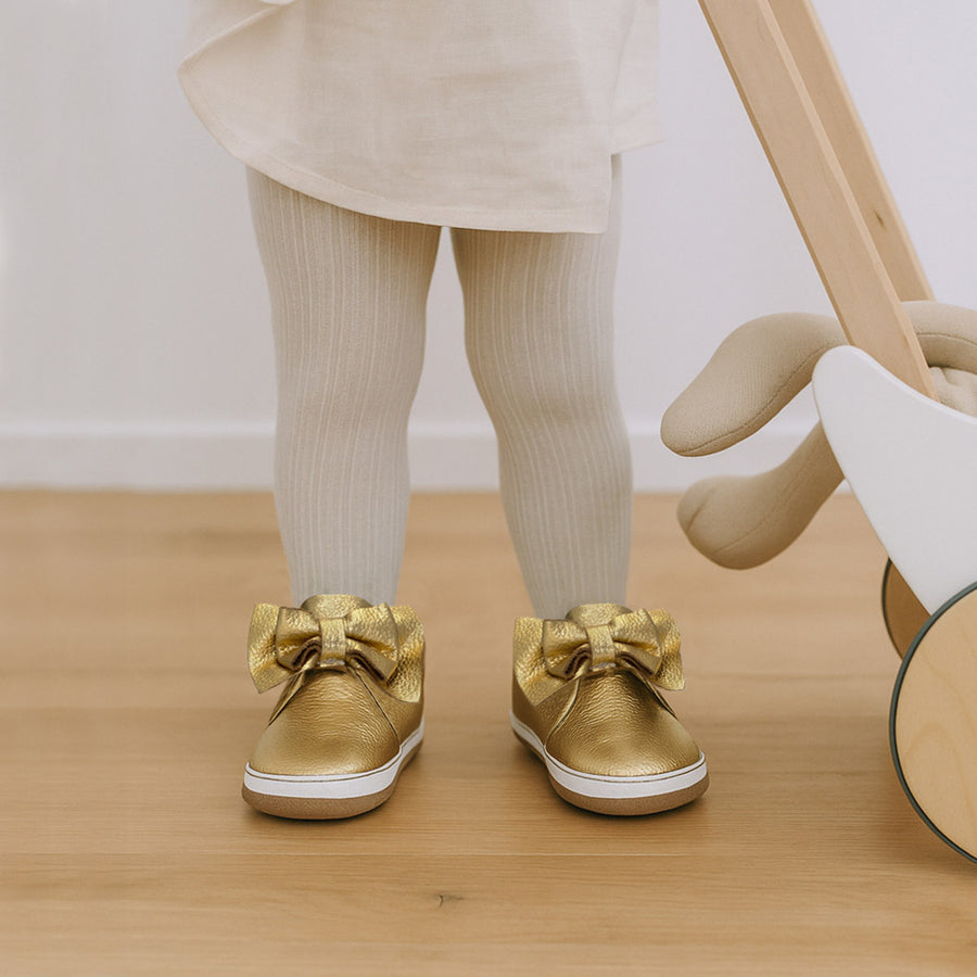 Aria First Kicks - Gold