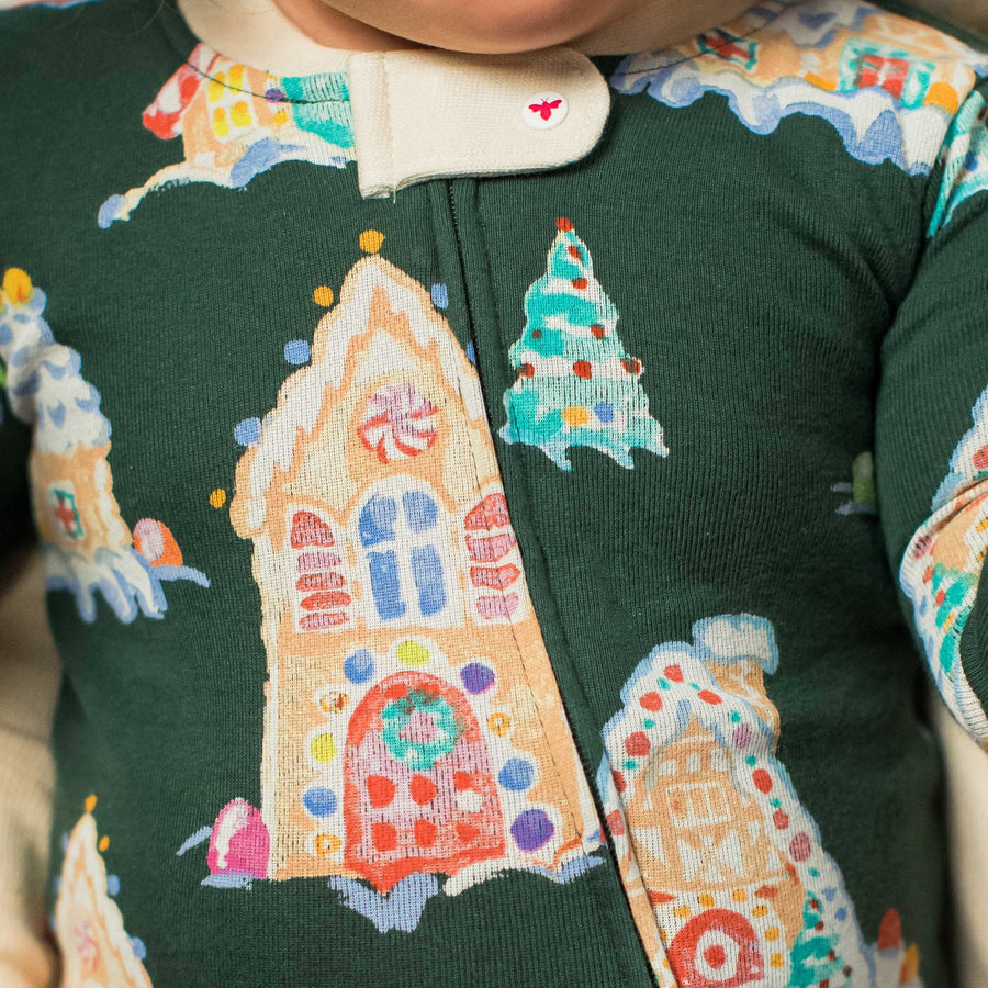Organic Cotton Sleep & Play (Loose Fit) - Gingerbread Houses