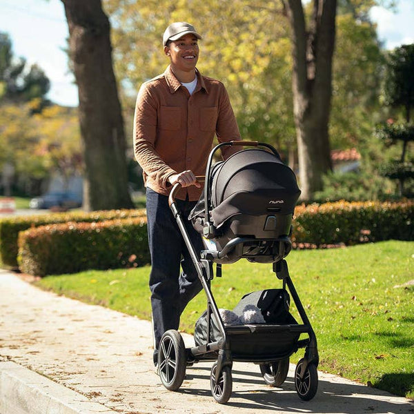 Nuna Pipa Aire Car Seat with Pipa Base - Biscotti