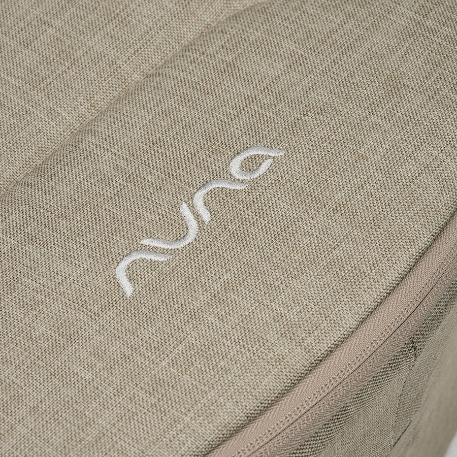 Nuna Demi Next Bassinet + Stand