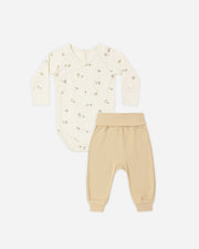 Side Snap Bodysuit and Pant Set - Pears