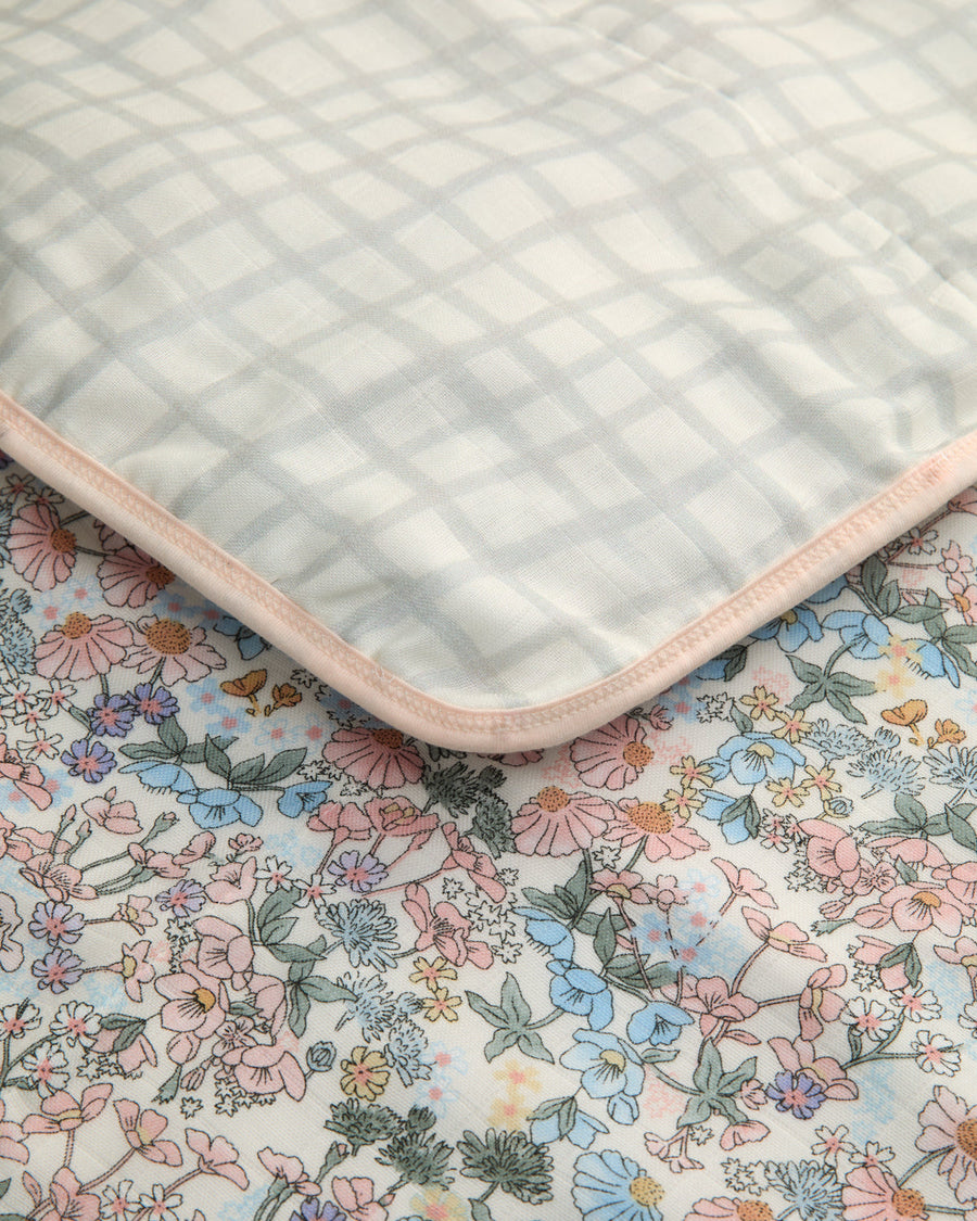 Muslin Quilt Blanket - English Garden