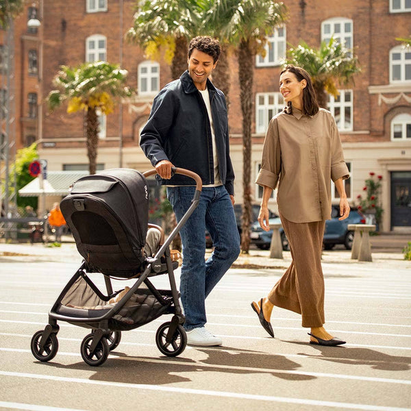 Nuna SWIV Stroller with Magnetic Buckle - Cedar