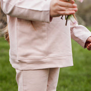Organic Cotton Boxy Pocket Sweatshirt - Camellia