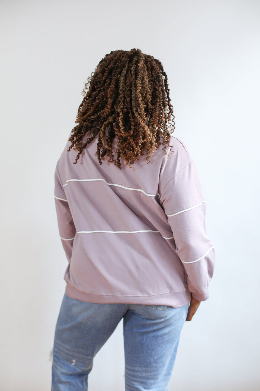 Relaxed Fit Invisible Zipper Breastfeeding Sweatshirt with Piping - Lilac