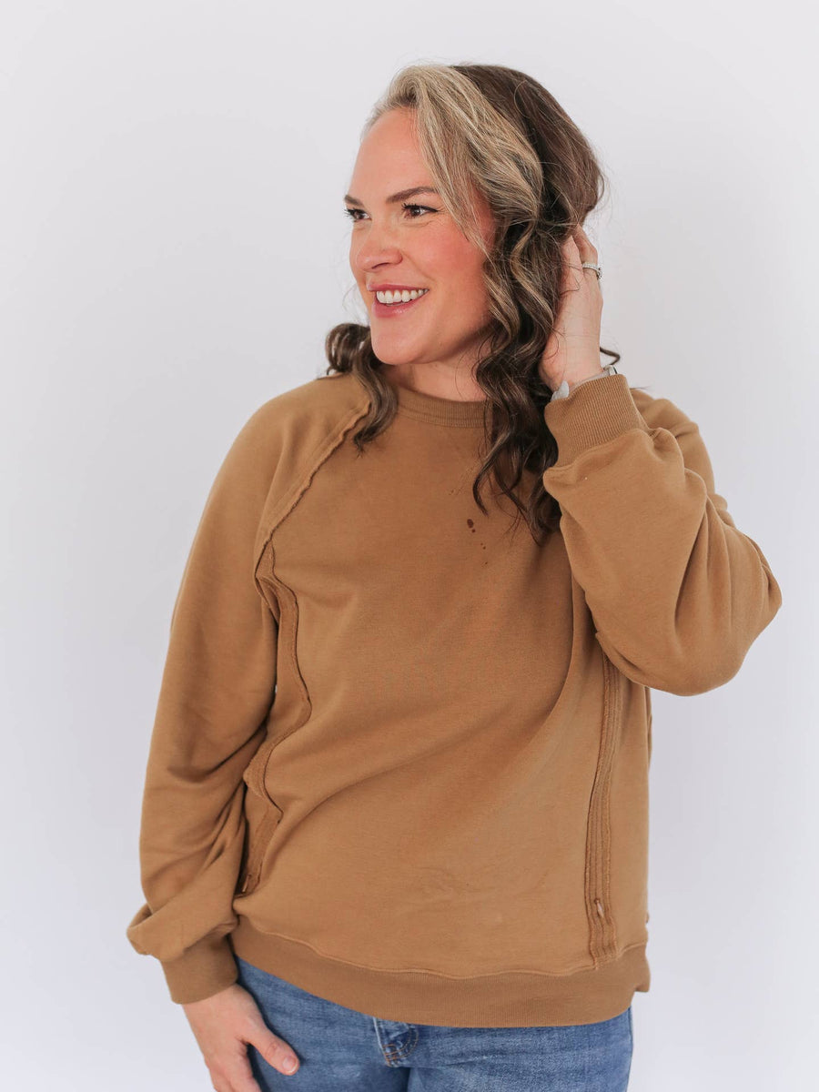 Big Hug Vertical Zip Breastfeeding Crewneck - Butterscotch