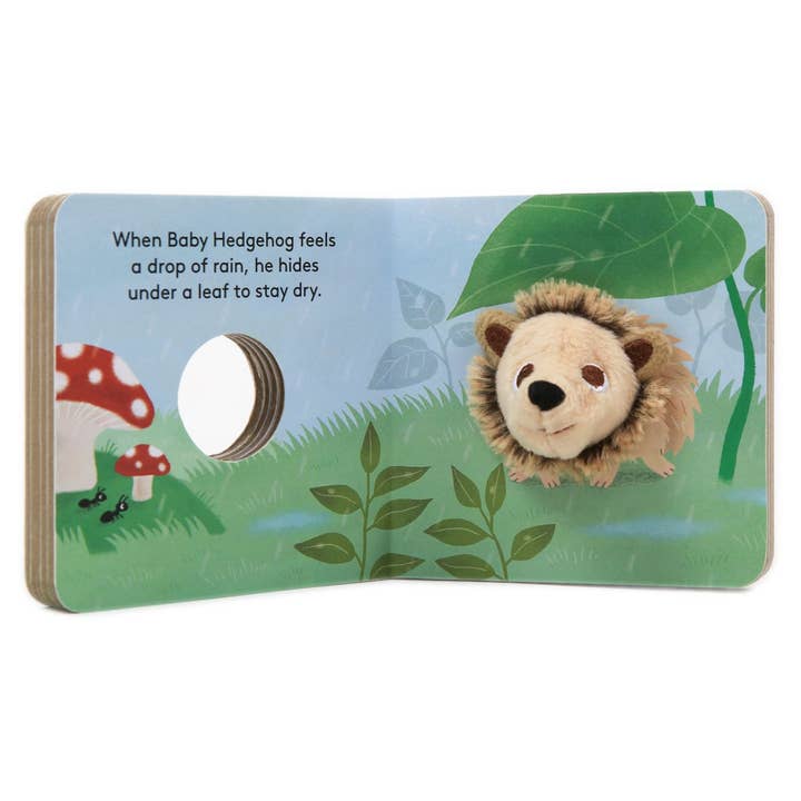 Baby Hedgehog: Finger Puppet Book