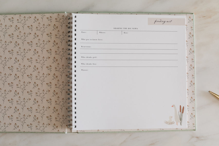 Luxury Pregnancy Journal - Moss Green