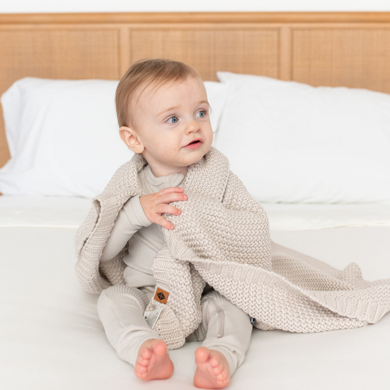 Chunky Knit Blanket - Oat