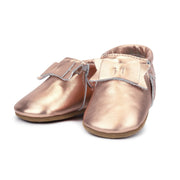 Leather Bow Moccasins - Metallic Rose Gold