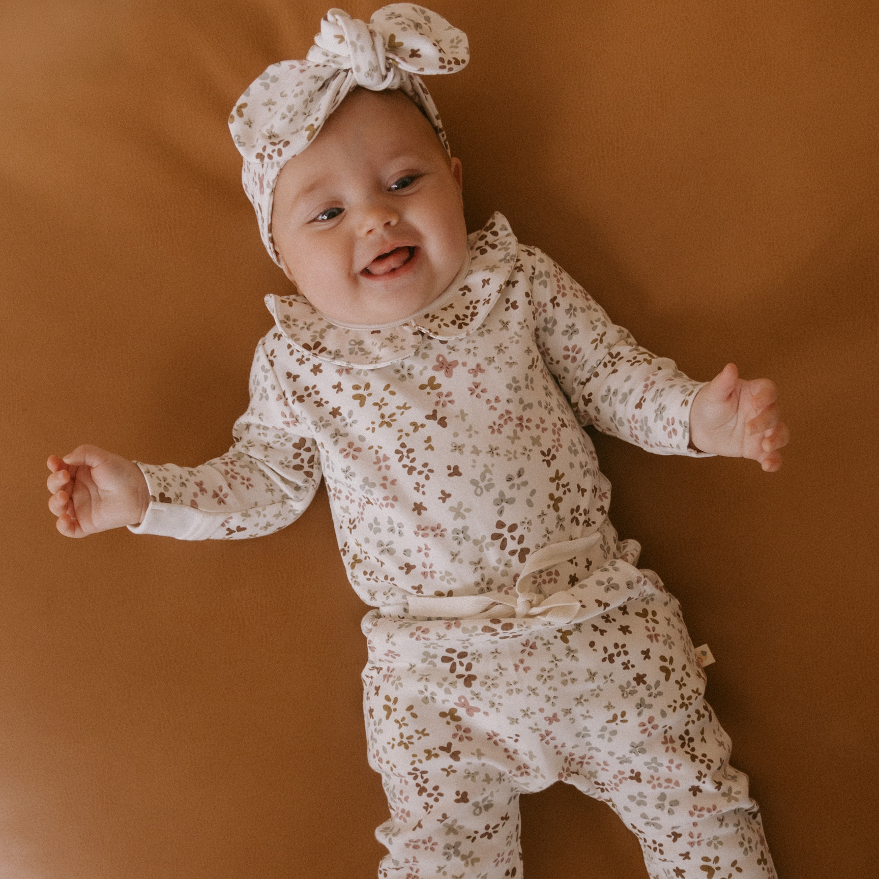 Organic Ruffle Onesie & Pant Set - Floral Garden