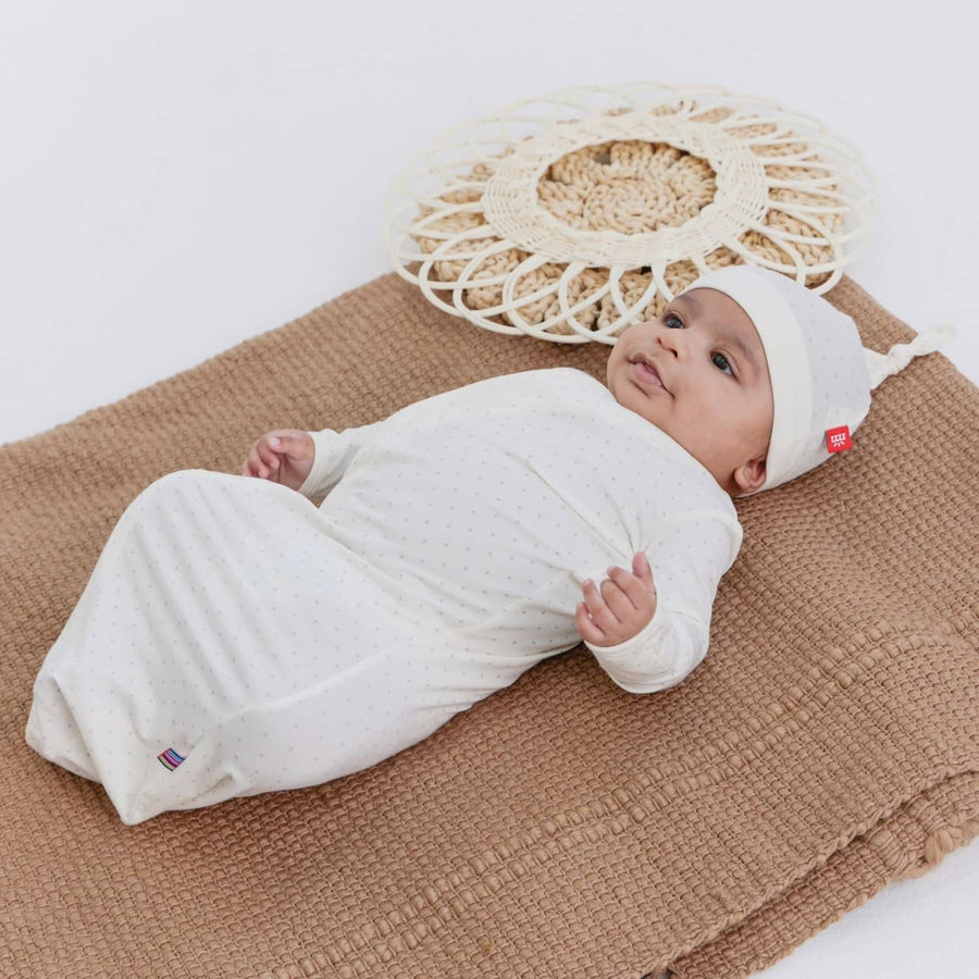 Modal Magnetic Gown & Hat - Cream Pin Dot