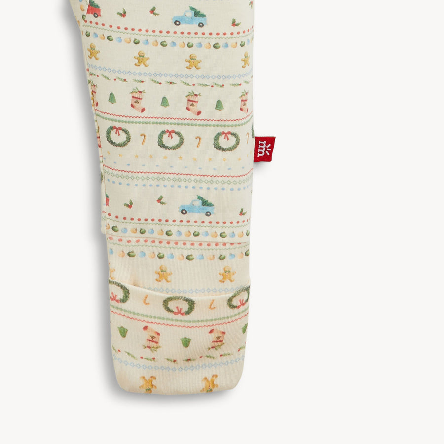 RightFit Magnetic Convertible Coverall - Traditional Christmas