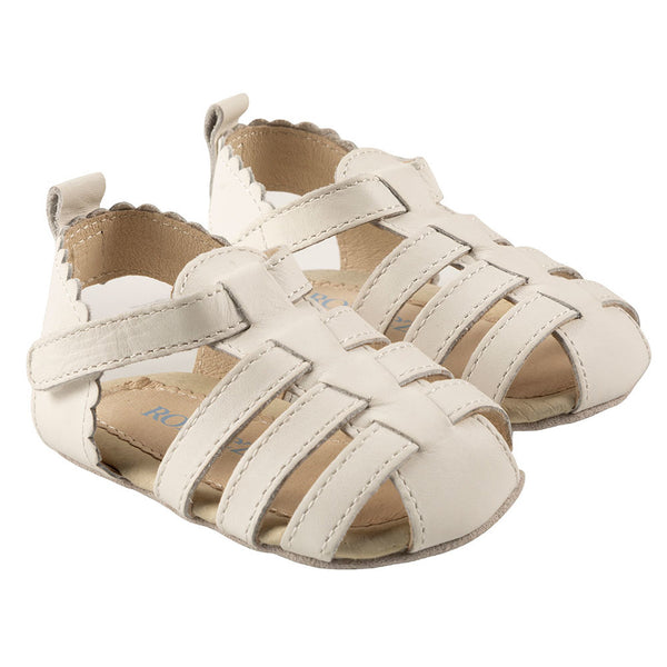First Kicks - Lola (White)
