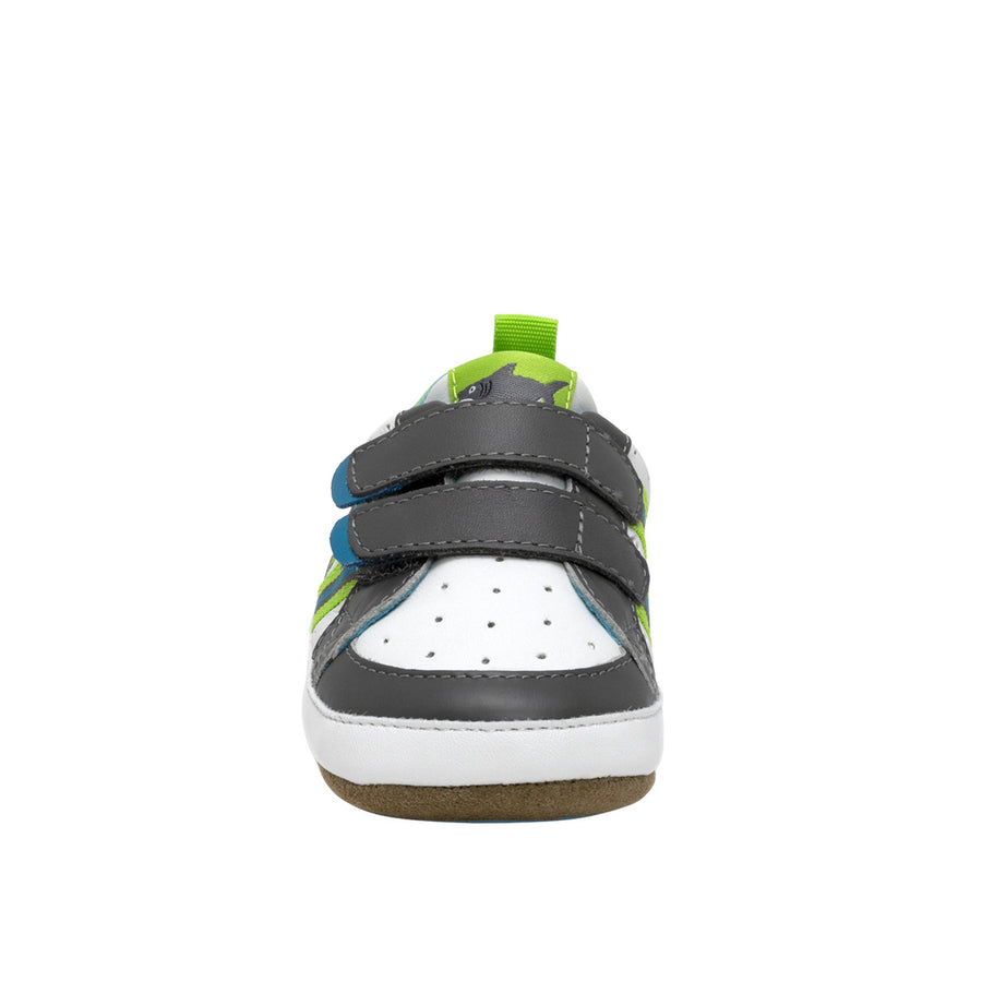 First Kicks - Brooks - Charcoal