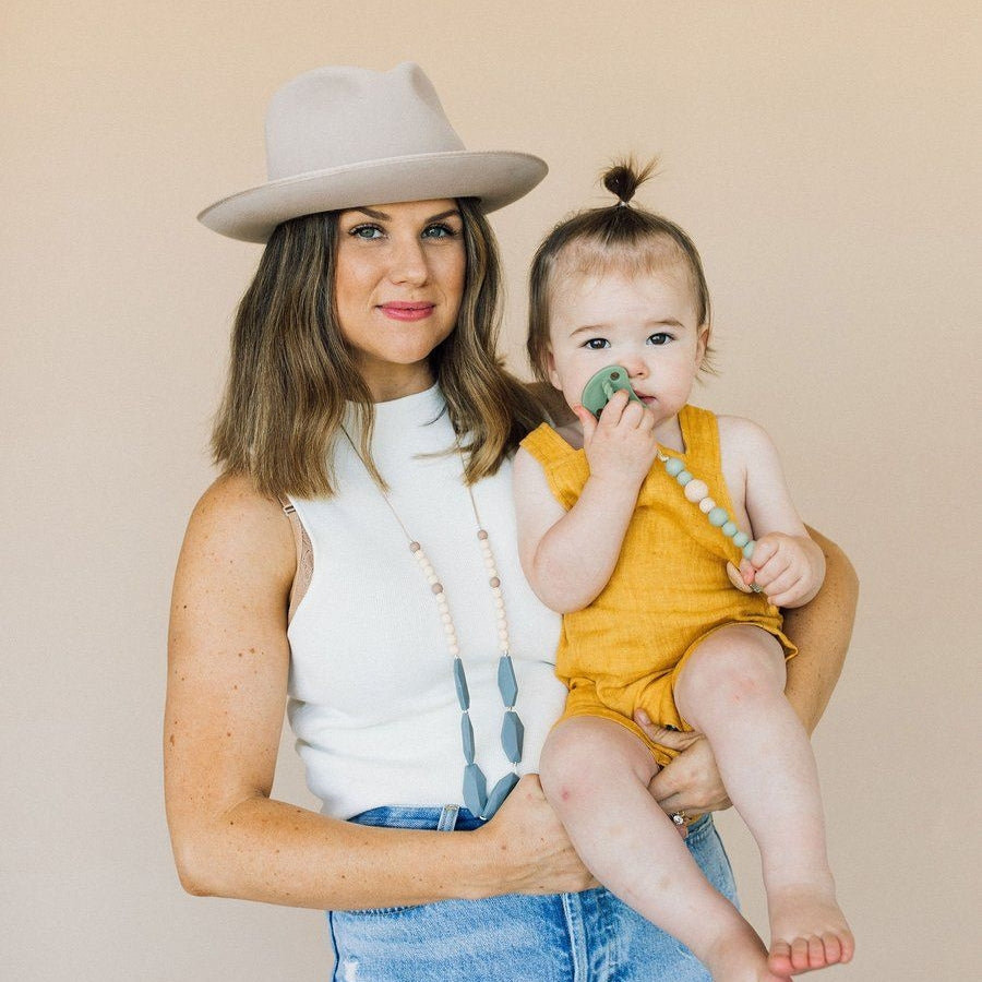 The Emerson Teething Necklace