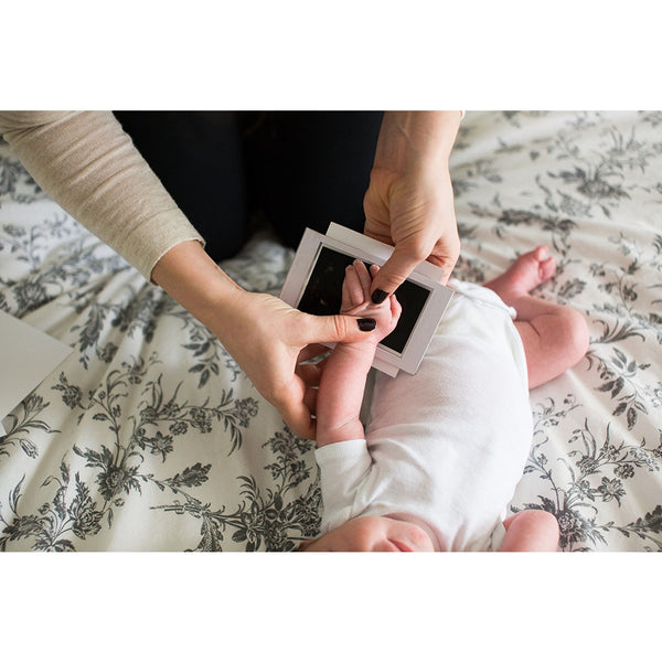Black Handprint or Footprint Clean-Touch Ink Kit